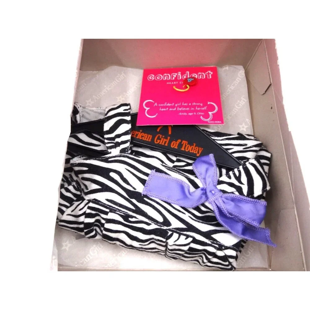 American Girl SAFARI SUNDRESS RETIRED NEW In Box Dress Charm Hanger Sandals Head